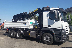LKW-Aufbau mit KH-Kipper LKW-Aufbau mit KH-Kipper
